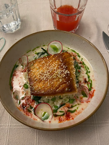 Comentarii opinii despre Manger