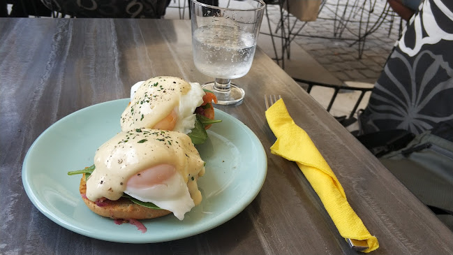 Neața Omlette Bistro