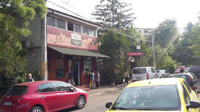 Opinii despre August în Iași - Gastronomie și ospitalitate