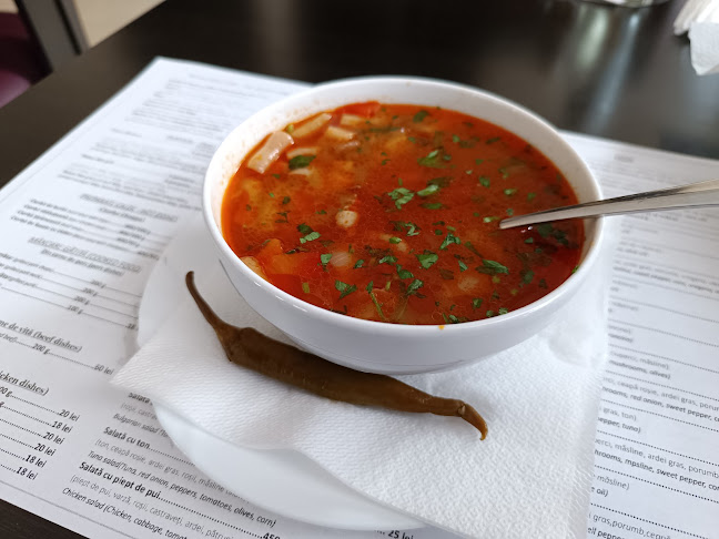 Comentarii opinii despre Pensiune - Restaurant - Pizzerie 2 Pauni