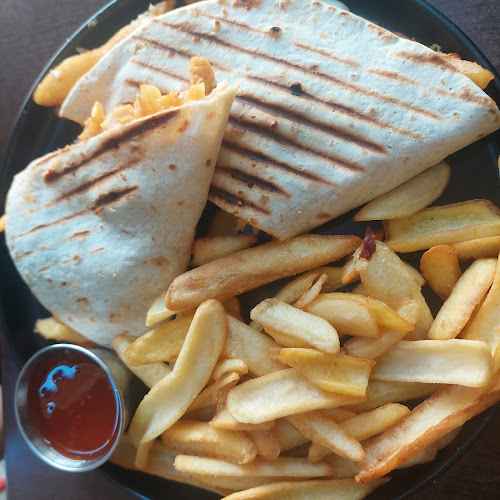 Strada Dobrogei 17, Călărași