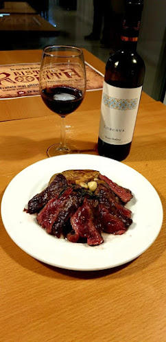 Opinii despre Roata Bistro în Cluj-Napoca - Gastronomie și ospitalitate