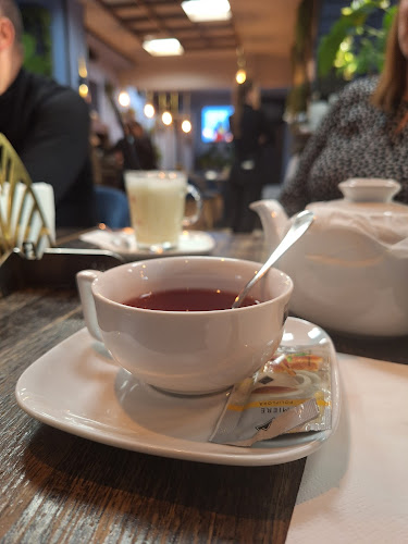 Oppio - Gastronomie și ospitalitate