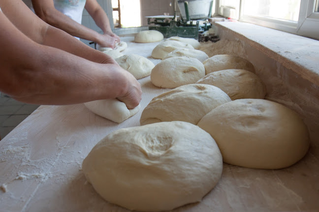 Brutăria Vatra - Gastronomie și ospitalitate