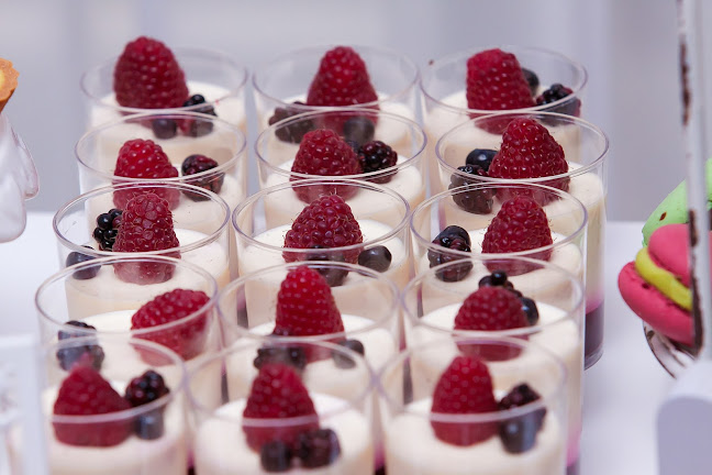 Opinii despre Tonka Delicii în Timișoara - Gastronomie și ospitalitate