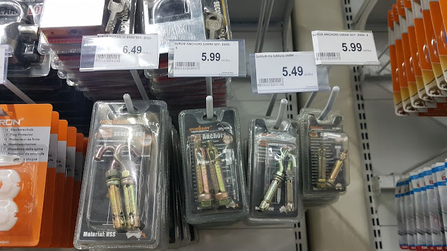 Opinii despre Kava Shopping în Drobeta-Turnu Severin - Gastronomie și ospitalitate