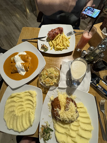 Cyrano - Gastronomie și ospitalitate