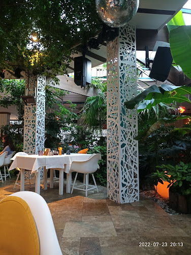 Strada Sarmisegetuza 2, Constanța 900670