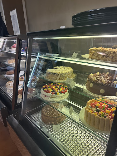 Prato Restaurant - Gastronomie și ospitalitate