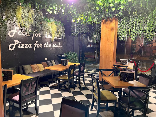 Strada Victoriei 5, Pitești 110016