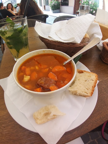 Opinii despre Cyrano în Oradea - Gastronomie și ospitalitate