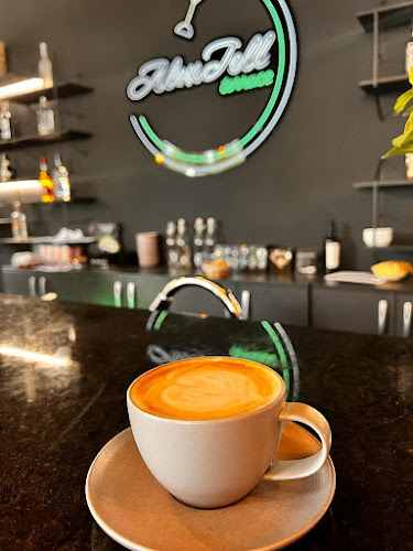 Comentarii opinii despre Alex Tell