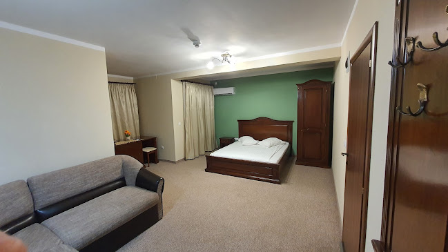 Restaurant Pensiunea Premier - Ștei