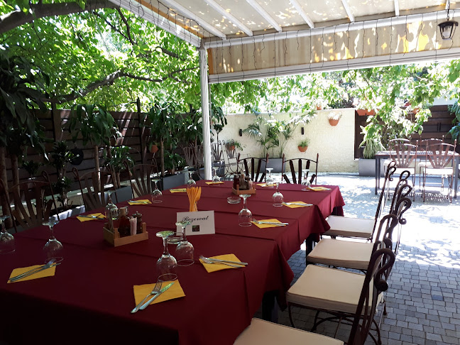 Strada Urziceni 28, București 077120