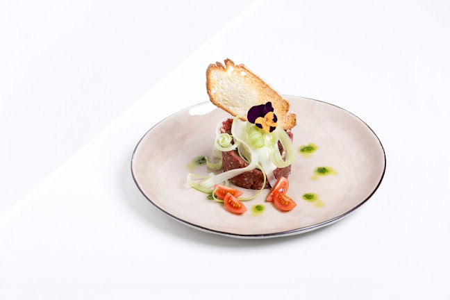 Opinii despre Prato Restaurant în Brașov - Gastronomie și ospitalitate