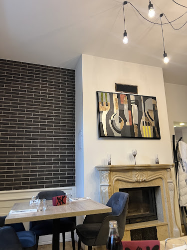 Opinii despre Graf Lebanese & International Cuisine în Oradea - Gastronomie și ospitalitate