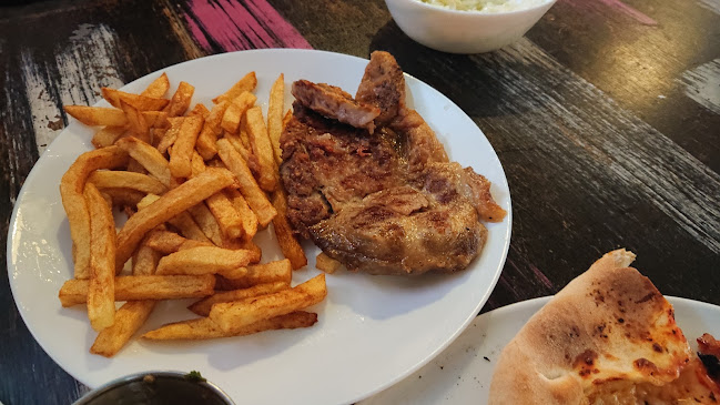 Opinii despre Pizzeria Cipi-Cipi în Titu - Gastronomie și ospitalitate