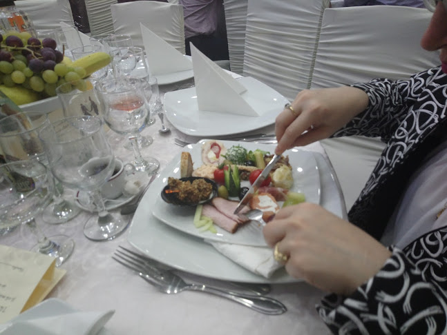 Wolf - Curtea de Argeș