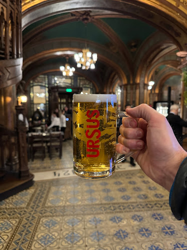 Caru' cu Bere - București