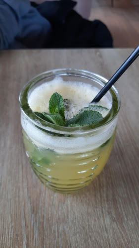 Comentarii opinii despre Dante Café & Dine