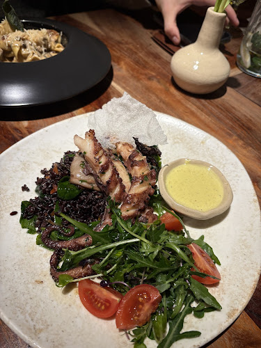 Opinii despre Toujours în Iași - Gastronomie și ospitalitate