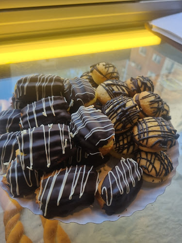 Comentarii opinii despre Patiseria Mikos