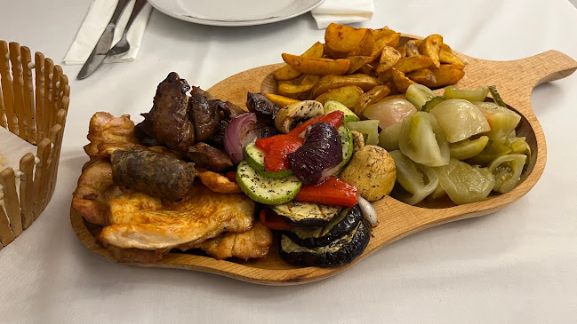 Opinii despre Crama Domnească Vaslui în Vaslui - Gastronomie și ospitalitate