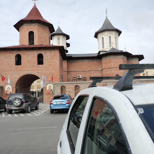 Sunny - Gastronomie și ospitalitate