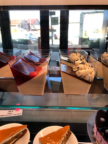 Opinii despre Cofetarie Arad - Karola în Arad - Gastronomie și ospitalitate