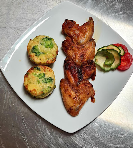 Candy Pensiune/Restaurant - Piatra Neamț