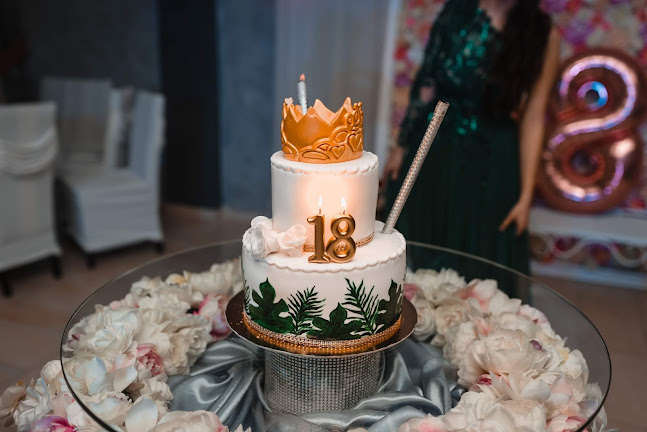 Opinii despre Dina Pop Razoare în Răzoare - Gastronomie și ospitalitate