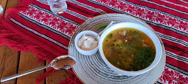 Hanul Ancuţei - Gastronomie și ospitalitate