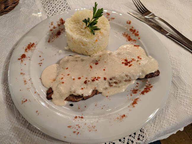 Opinii despre Casa Ardeleană în Târgu Mureș - Gastronomie și ospitalitate