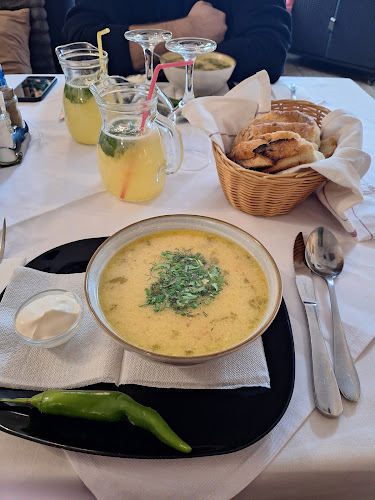 La Ana și Ion - Gastronomie și ospitalitate