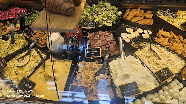 Opinii despre Bizo în Baia Mare - Gastronomie și ospitalitate