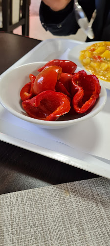 Opinii despre Autoservirea Traian în Vaslui - Gastronomie și ospitalitate