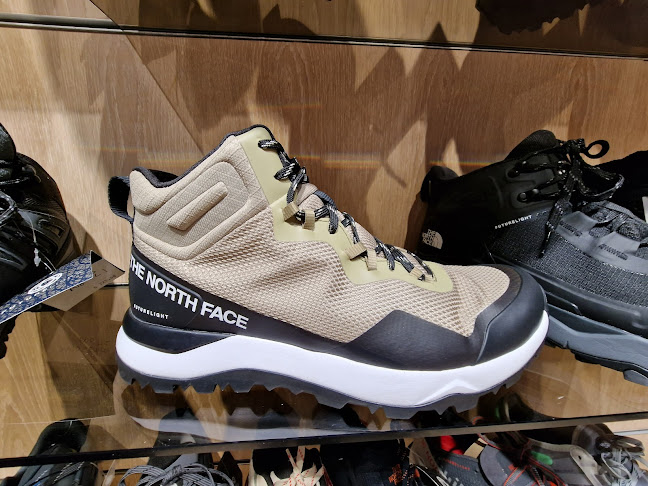 Opinii despre Piața Agroalimentară Bartolomeu în Brașov - Gastronomie și ospitalitate