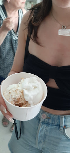 Gelateria Nessa - Gastronomie și ospitalitate