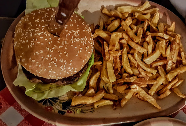 Restaurant Hanul cu Noroc Oradea - Gastronomie și ospitalitate