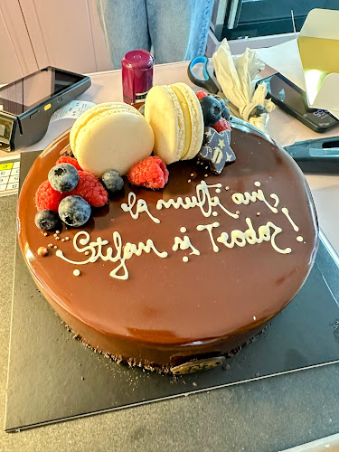 Opinii despre Atelier Cris Cakes în Bacău - Gastronomie și ospitalitate