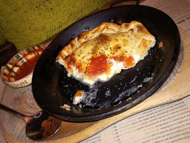 La Ceaun - Piata Sfatului - Gastronomie și ospitalitate