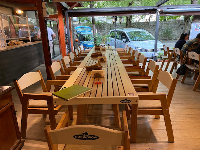 Opinii despre La Cuptor - Pizzeria Restaurant în Oradea - Gastronomie și ospitalitate