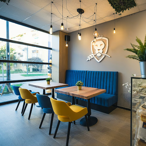 Opinii despre Varga Quattro SRL în Carei - Gastronomie și ospitalitate