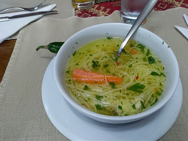 Opinii despre ROUTE 60 Restaurant Pensiune DN1 E60 Ciucea în Ciucea - Gastronomie și ospitalitate