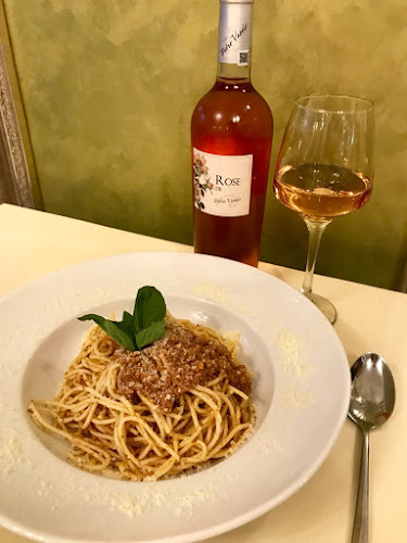 Comentarii opinii despre Casa Thalia