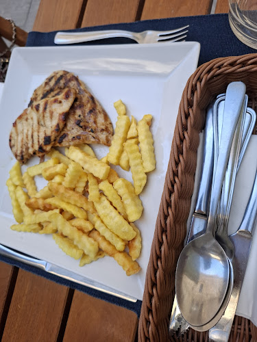 Opinii despre La Famiglia în București - Gastronomie și ospitalitate