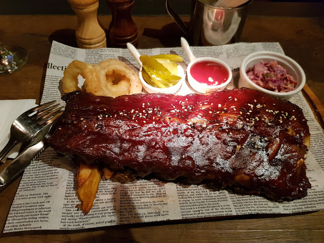 Salon Golescu - București