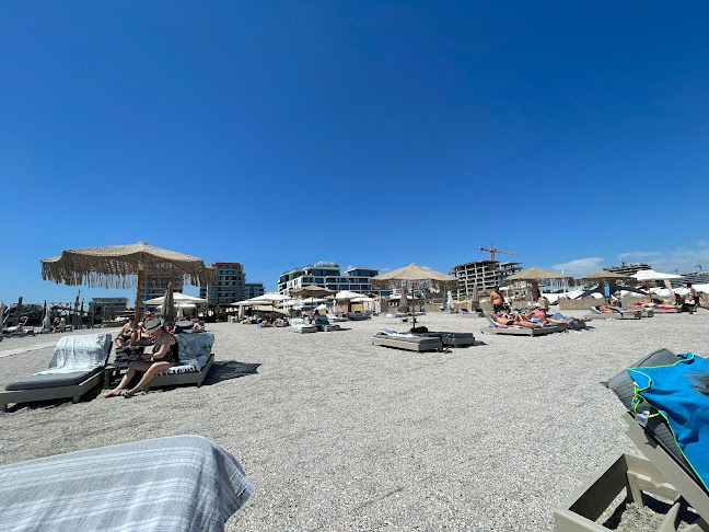 Crazy Beach - Gastronomie și ospitalitate