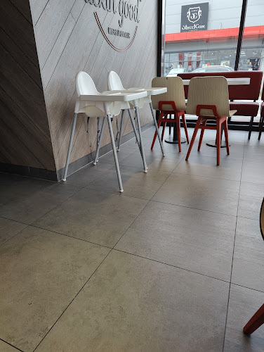 KFC Miercurea Ciuc Drive-Thru - Miercurea Ciuc