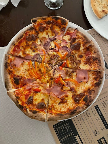 Comentarii opinii despre Restaurant Queen